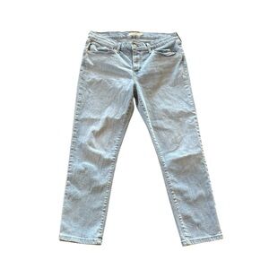 Levi's‎ Boyfriend High Rise Light Wash Women's Jeans Size 31